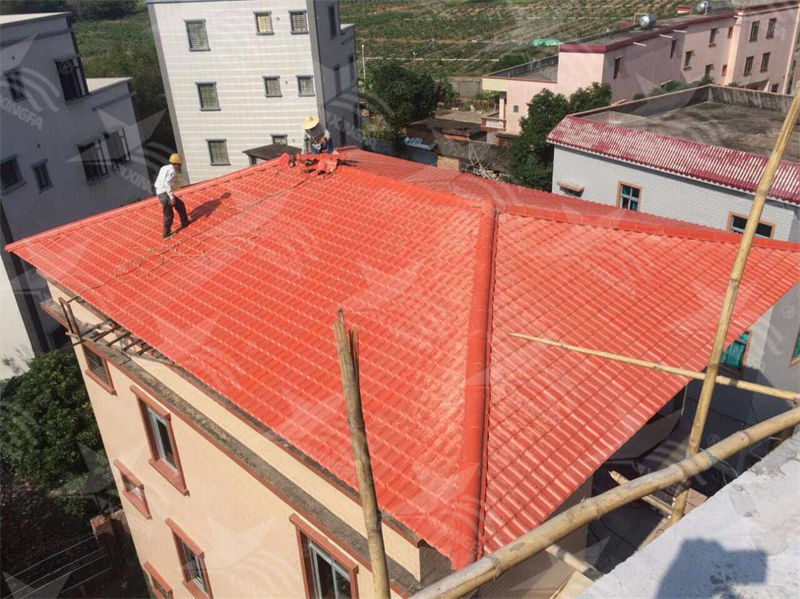 探秘農(nóng)村自建房建房利器！樹(shù)脂瓦多少錢(qián)一平，合成樹(shù)脂瓦價(jià)格揭秘！
